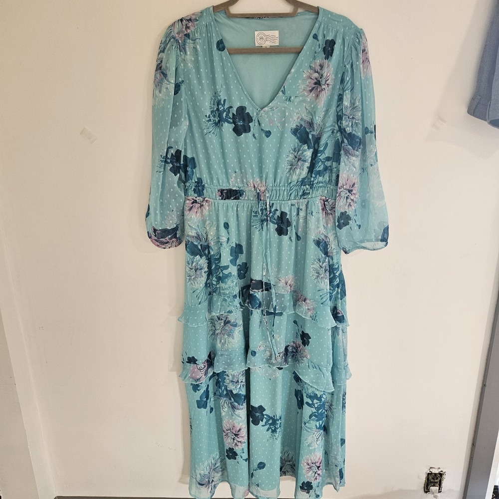 Whimsical‎ Dress M Flowy Floral Maxi Self Belt Blue Layered Romantic Boho Spring